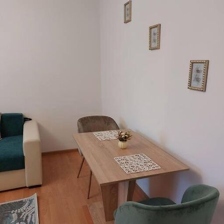 בוקרשט Garsoniera Centrala Renovata מראה חיצוני תמונה