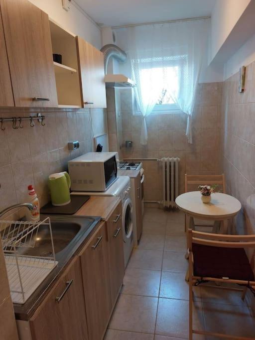 בוקרשט Garsoniera Centrala Renovata מראה חיצוני תמונה